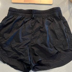 Lululemon workout shirts